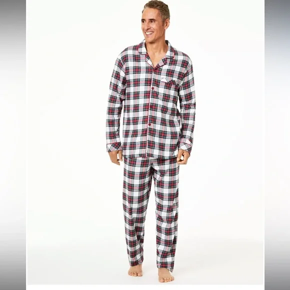 3 Macys Stewart Plaid Holiday Pajamas 2Men 1Woman Intimates Sleepwear